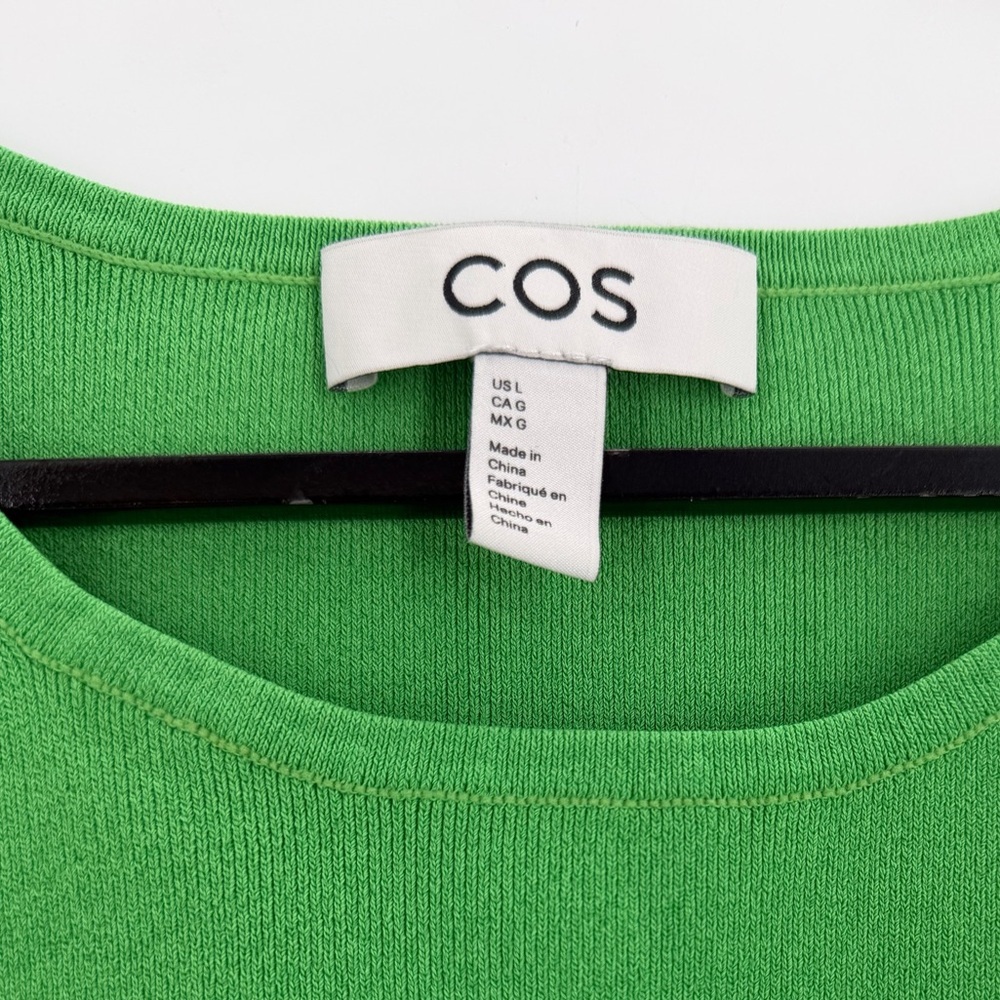 Cos Knitted Sleeveless Minimalist Top In Bright Green - Picture 4 of 7